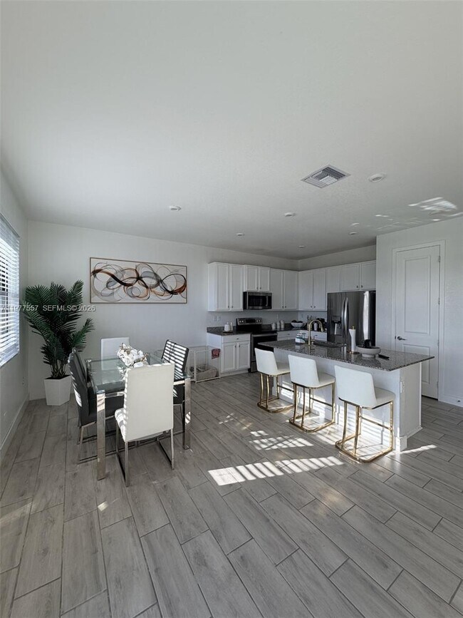 Building Photo - 23501 SW 106th Pl