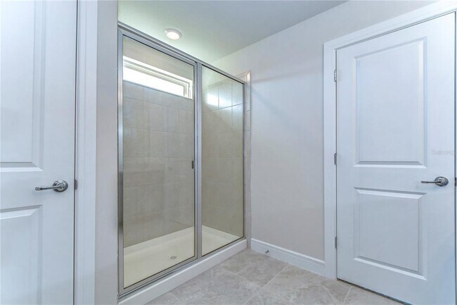 Building Photo - 30600 Thunderbird Dr