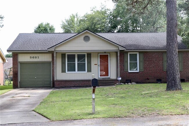 Building Photo - 5681 Pepperbush Dr