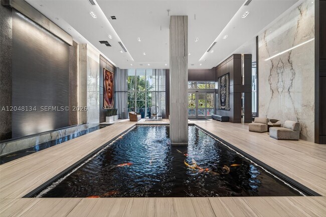 Building Photo - 333 Las Olas Way