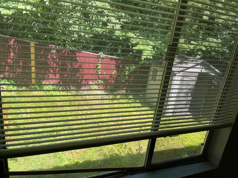 Building Photo - 5120 S Roxbury St