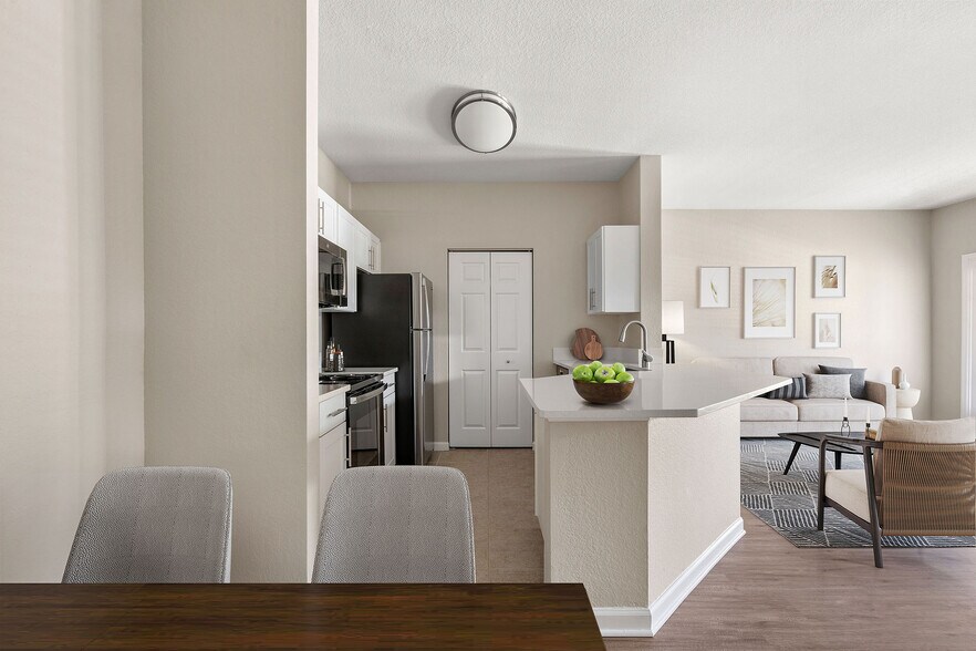 C242960 CitrusTower_VS Stills_1Bedroom Kitchen - Citrus Tower