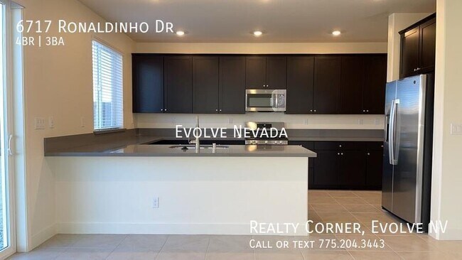 Building Photo - 6717 Ronaldinho Dr