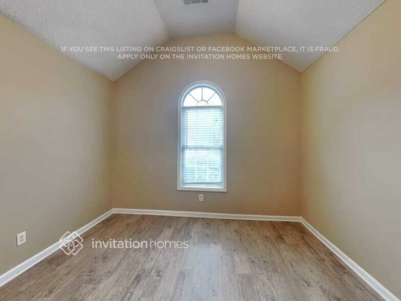 Building Photo - 130 Breakwater Way