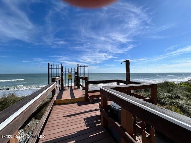 Building Photo - 199 Jimmy Buffett Mem Hwy