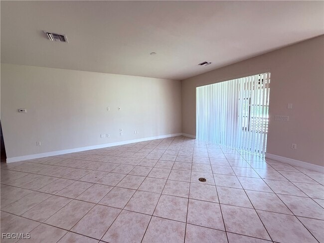 Building Photo - 4954 Iron Horse Way