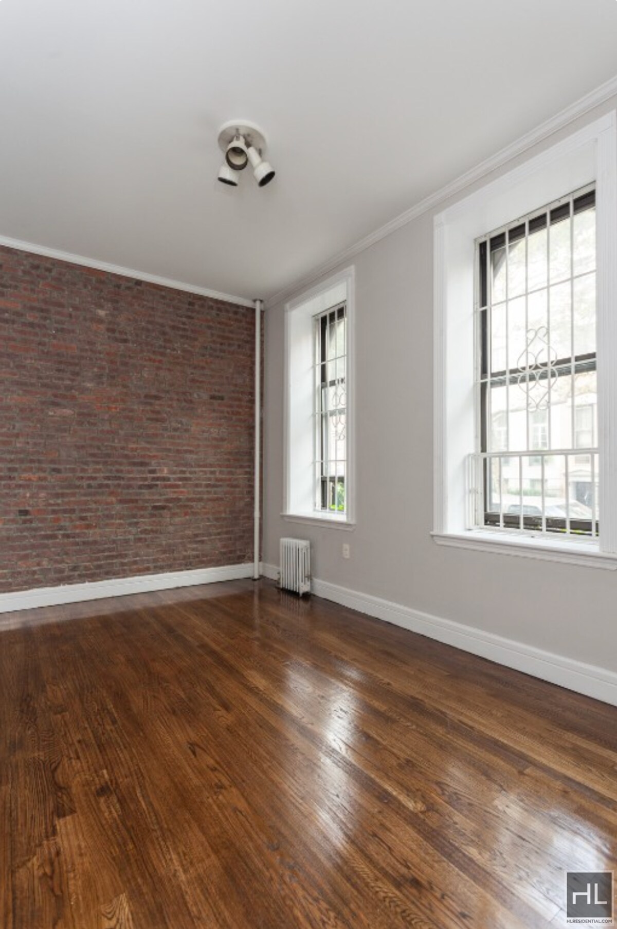Building Photo - East 18th Street
