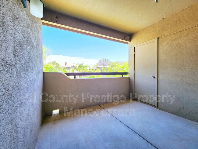 Building Photo - 9451 E Becker Ln