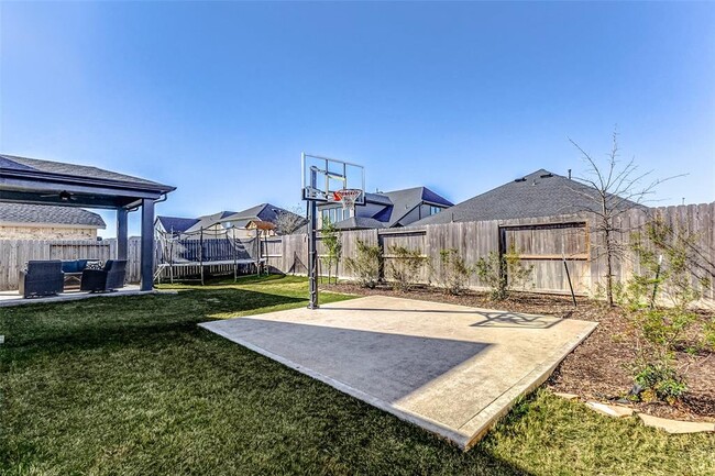 Building Photo - 31430 Vineyard Creek Dr