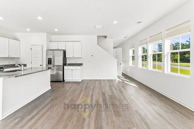 Building Photo - 103 Pine Gate Dr