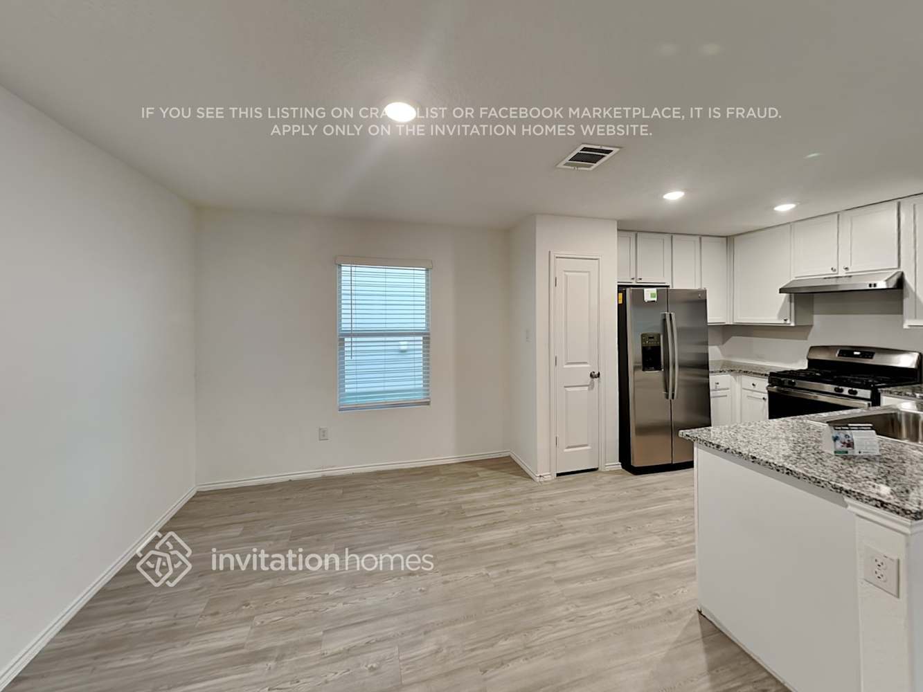 Building Photo - 4136 Waterfall Cv