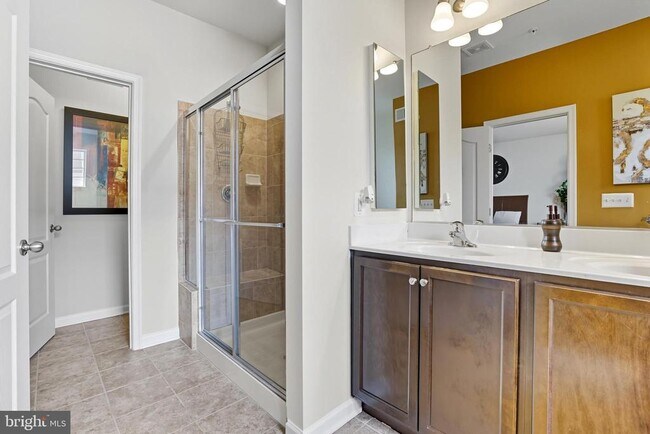 Building Photo - 4814 Forest Pines Dr