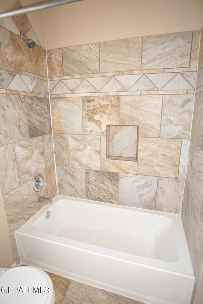 Building Photo - 12945 Hueco Hill Dr