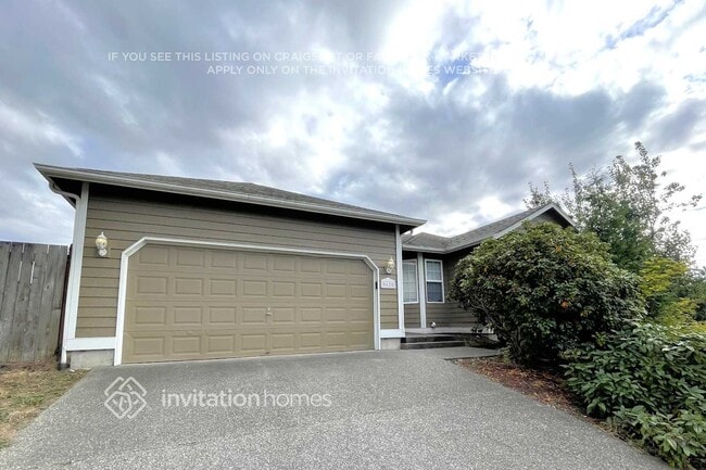 Building Photo - 8628 15th St NE