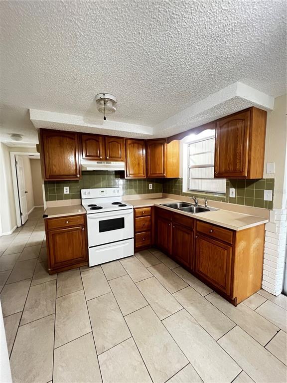 Building Photo - 5606 Mirada Dr