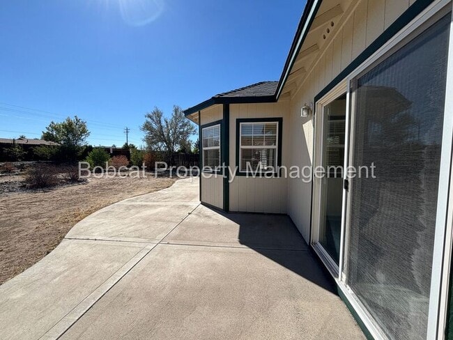 Building Photo - 2963 Hot Springs Dr