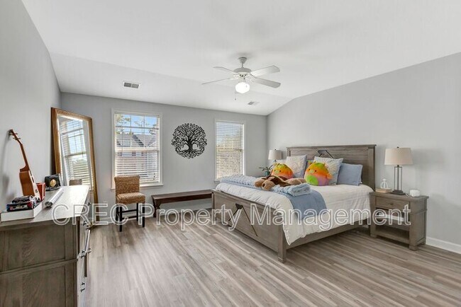 Building Photo - 147 Palm Cove Way