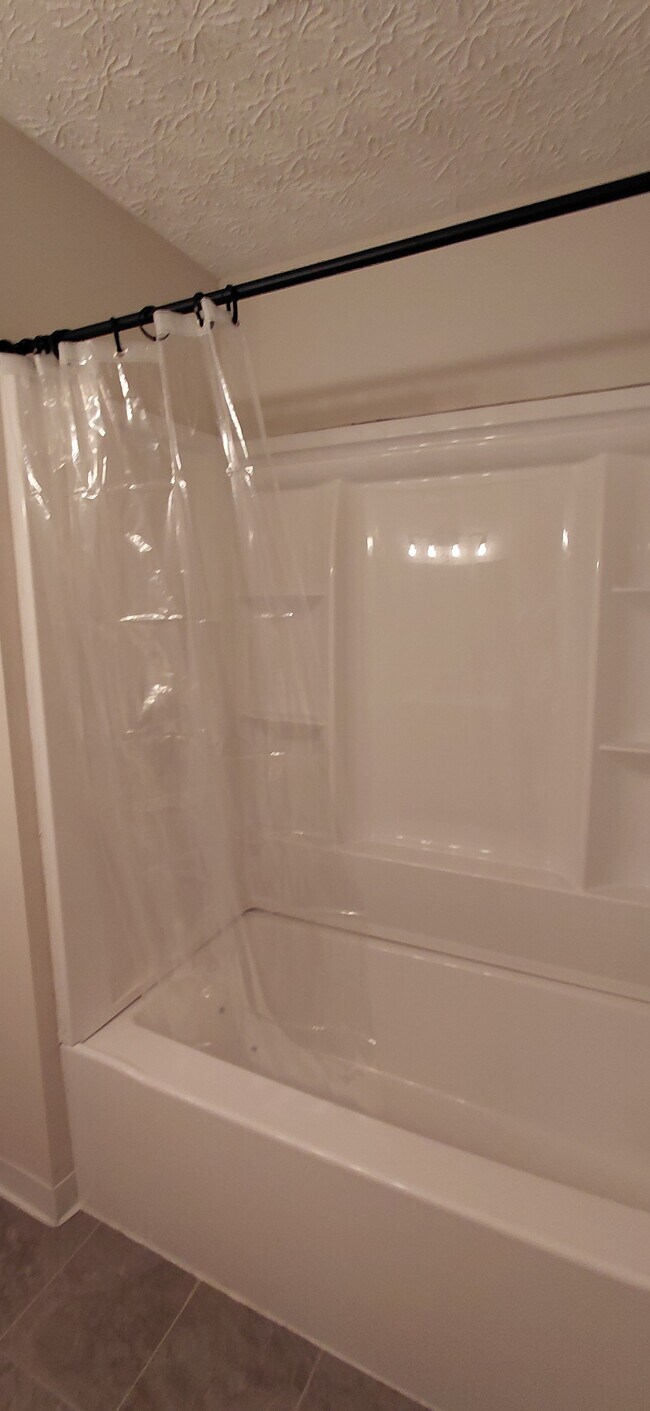 Building Photo - 2502 Thimbleberry Rd