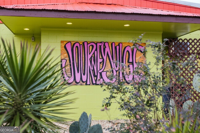 Building Photo - 170 Windsor Ct