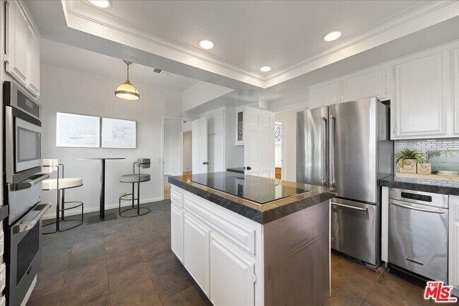 Building Photo - 3630 Roberts View Pl