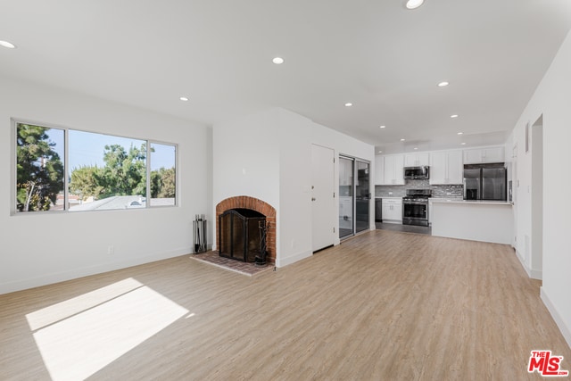 Building Photo - 1007 Ocean Park Blvd