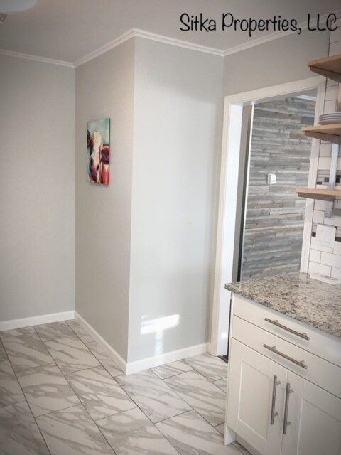 Building Photo - 7542 E 28th St