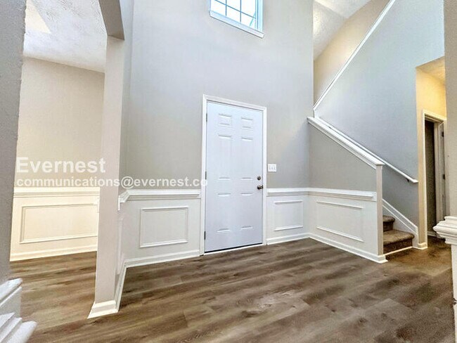 Building Photo - 6793 Chestwood Ln