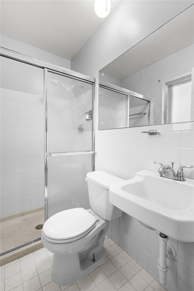 Building Photo - 4645 Tauneybrook Dr