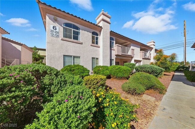 Primary Photo - 4555 E Sahara Ave