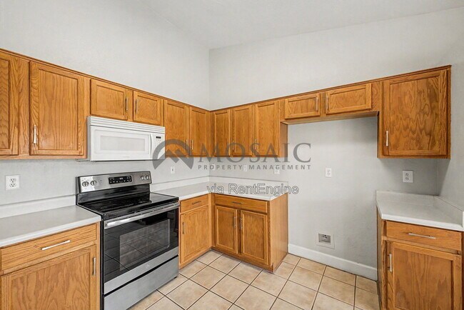 Building Photo - 2049 E San Tan Ct