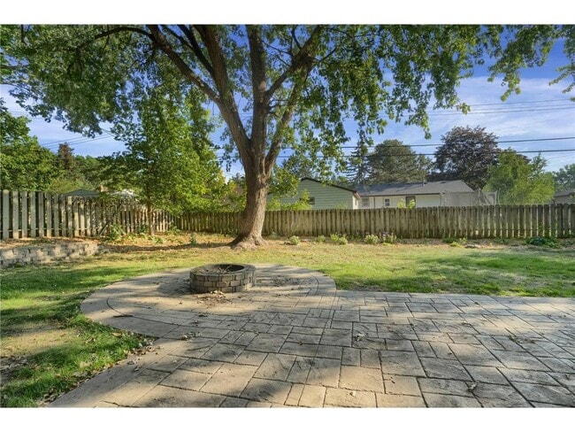 Building Photo - 2586 Martin Way
