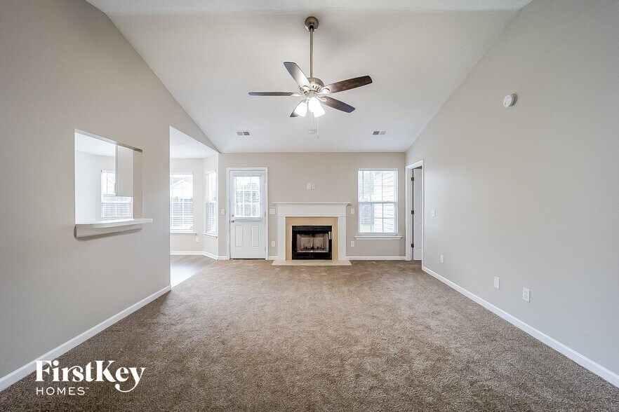 Building Photo - 404 Meadowview Trail