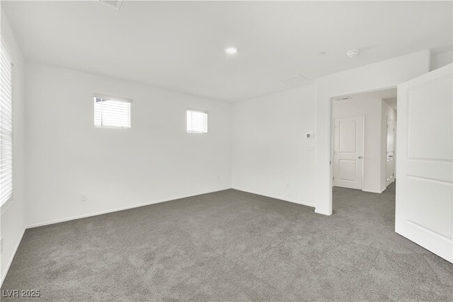 Building Photo - 1133 Scarlet Sparrow St