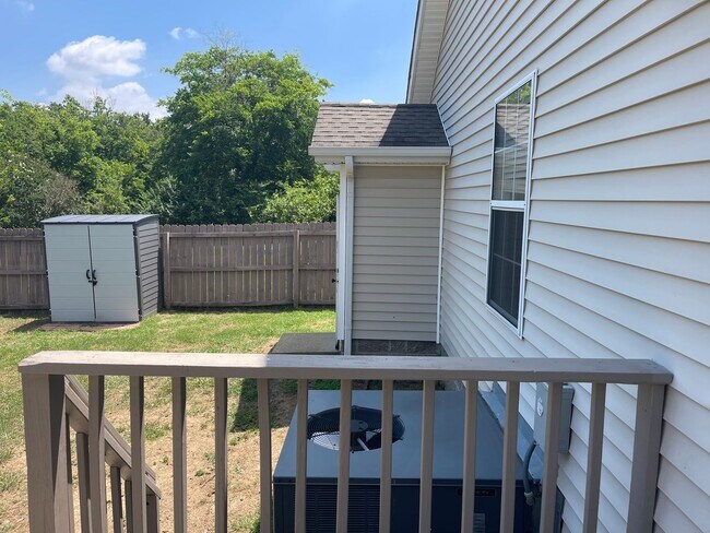 Building Photo - Single Family Home West Nashville Croleywood