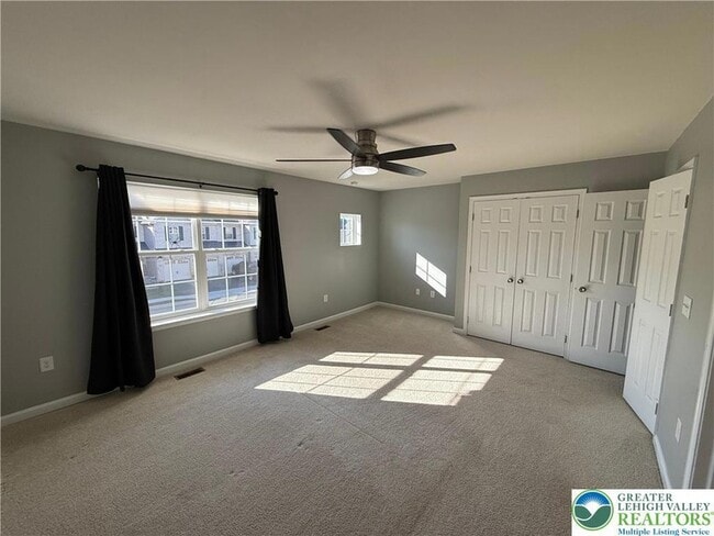 Building Photo - 4492 Cottonwood Dr