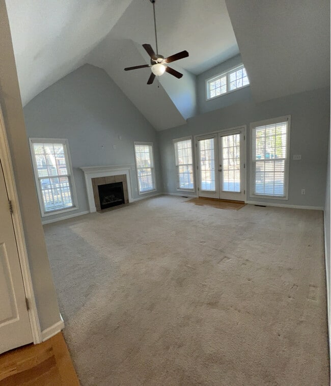 Building Photo - 11 Loblolly Ct