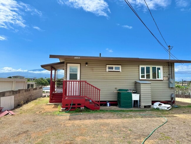 Building Photo - 357 Hilu Pl