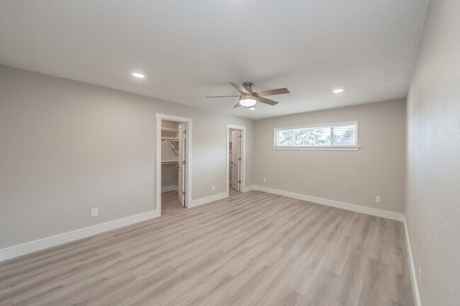 Building Photo - 4605 Ranch View Rd