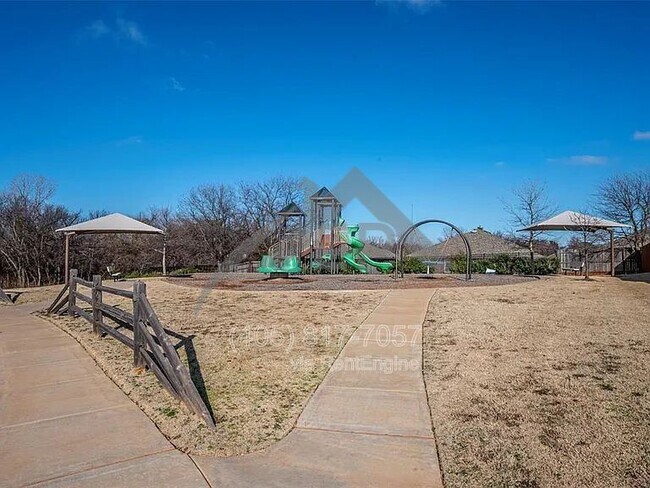 Building Photo - 15740 Caney Dr