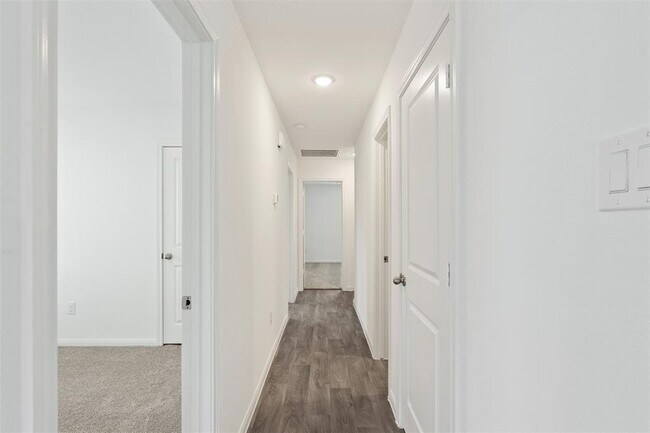 Building Photo - 16462 Valerie Marie Pl