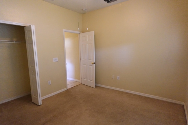 Building Photo - WATERS EDGE/LK NONA-8641 Bradleys Landing St Orlando FL 32827