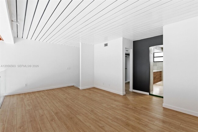 Building Photo - 11328 NW 14th Ct