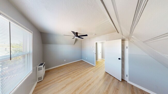 Building Photo - 3619-3619 San Leandro St