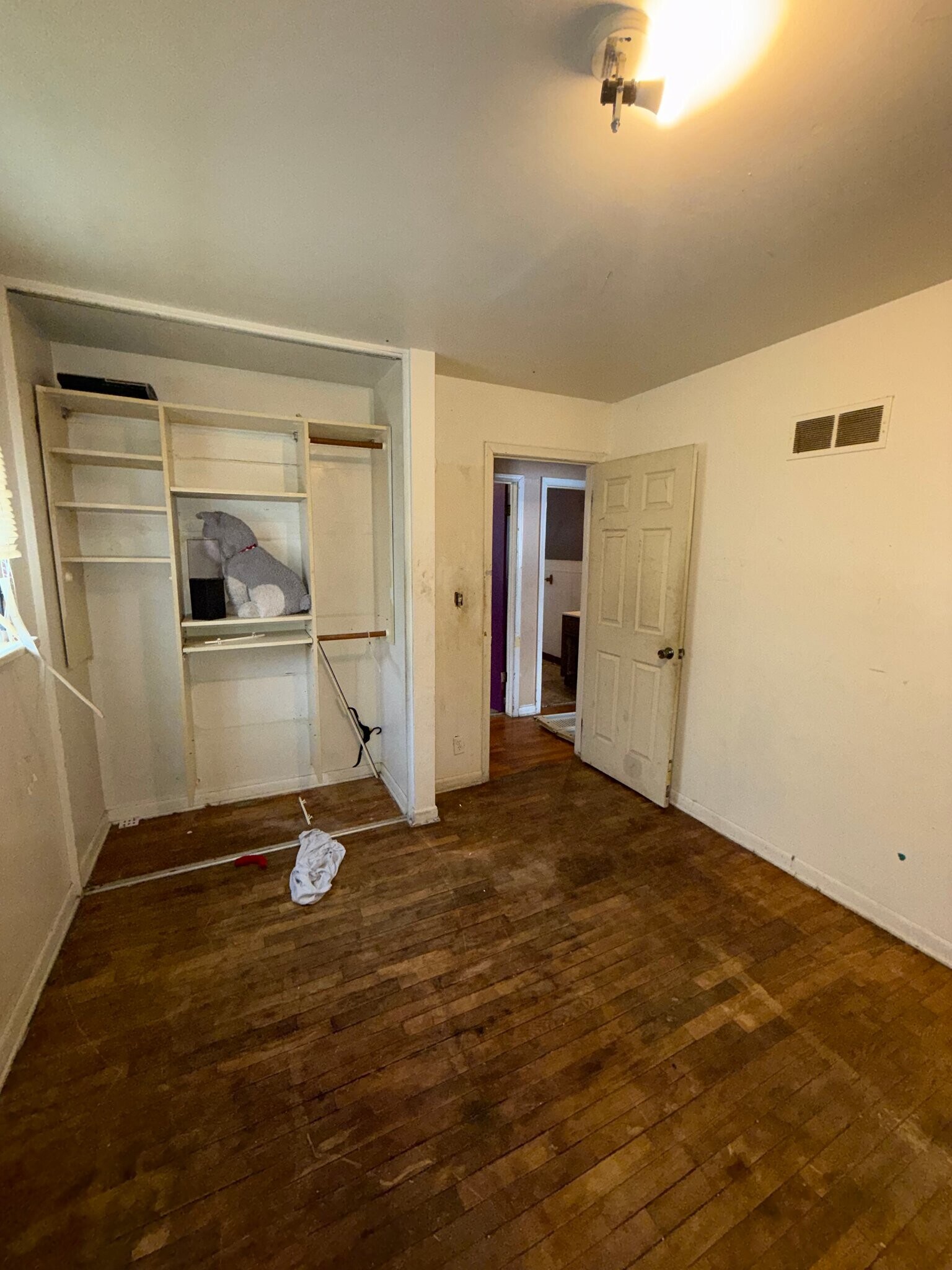 Building Photo - 622 W York Ave