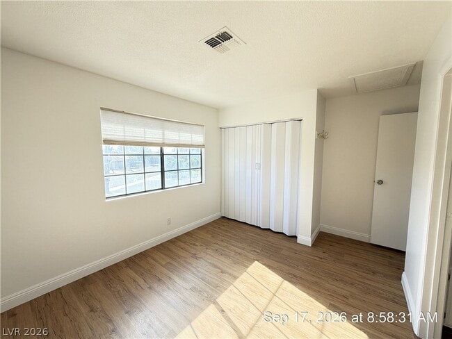Building Photo - 2817 Crystal Cove Dr