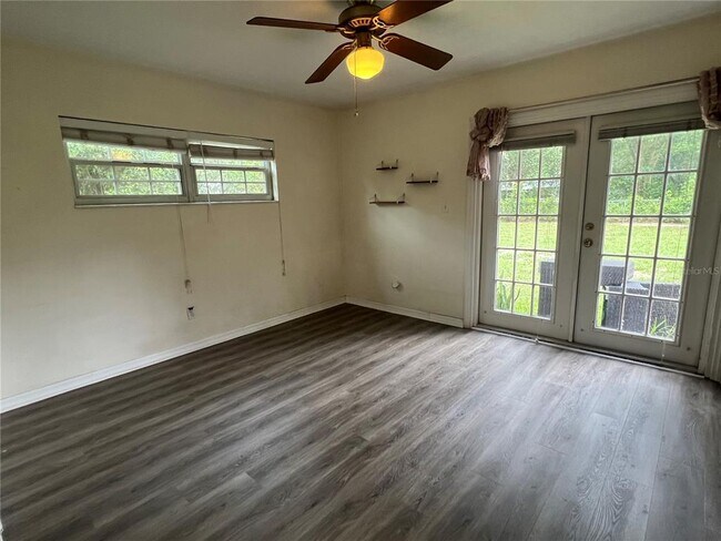 Building Photo - 4909 NW 36th Dr