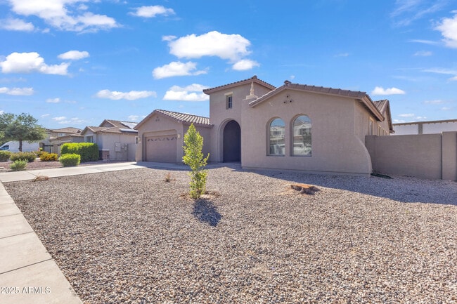 Building Photo - 3233 E Blue Ridge Way