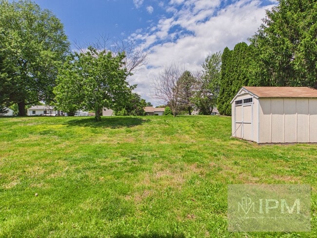 Building Photo - A home built for making memories — 4 Bedroom Home with Sunroom, Pool Table & More!