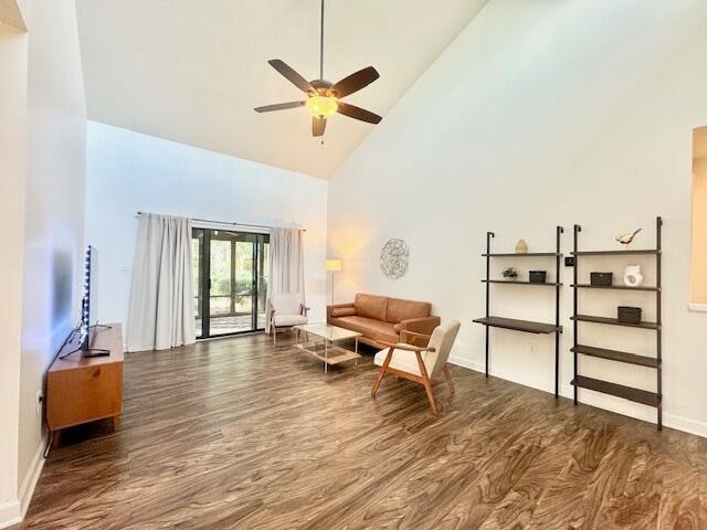 Building Photo - 155 Gleneagles Dr