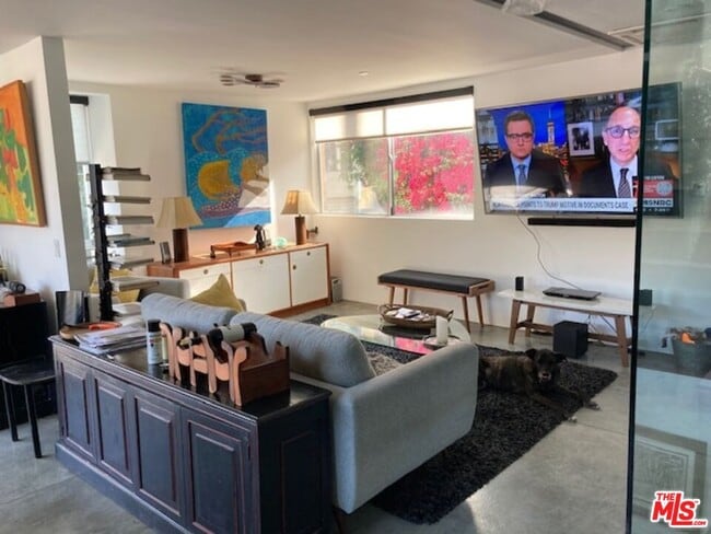 Building Photo - 6127 Glen Tower St